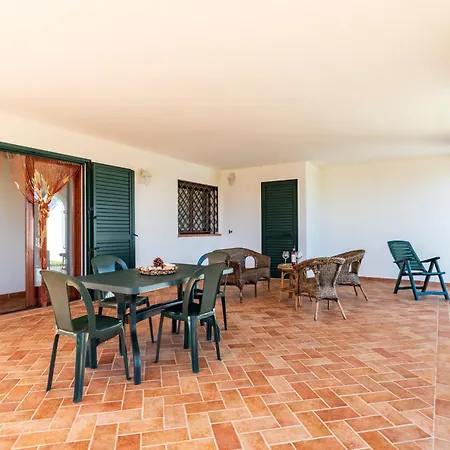 Bilocale 1 Al Mare Con Ampia Veranda Via Asfodelo *